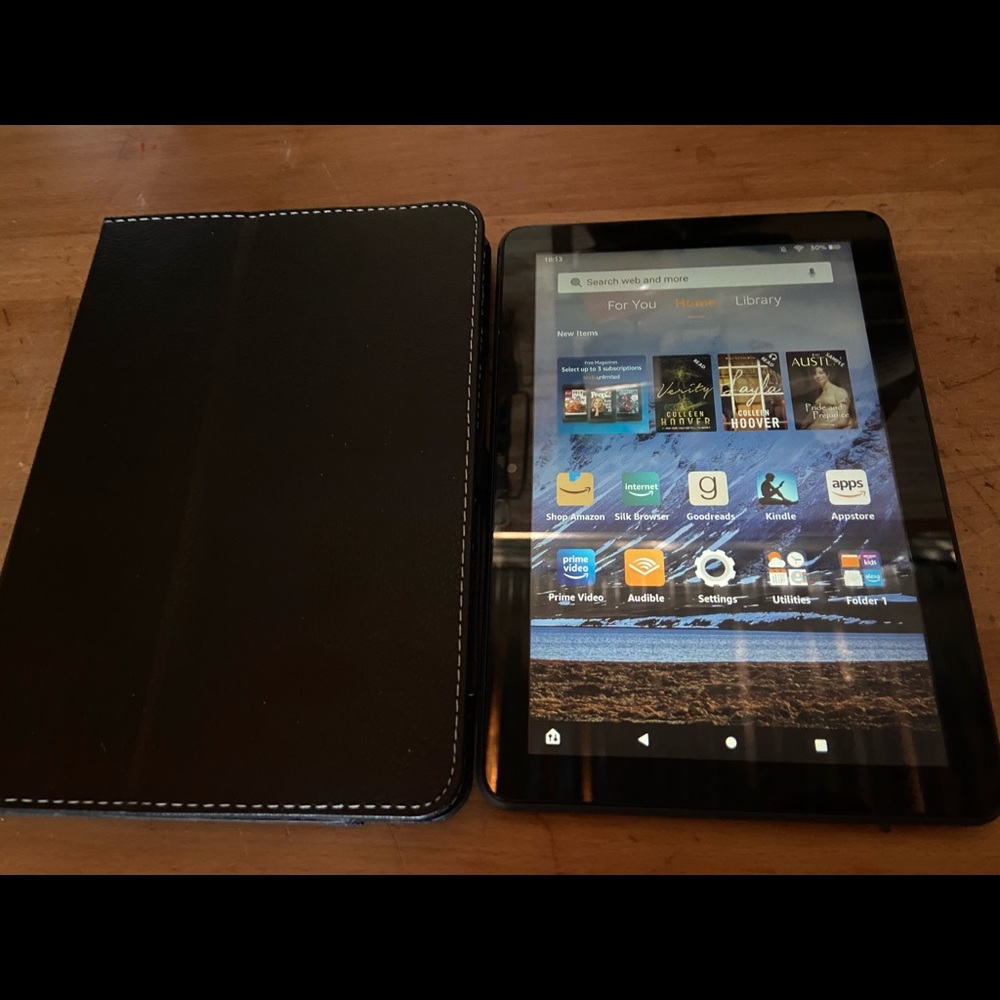 Kindle Fire HD 8 Plus (2020) -Case included